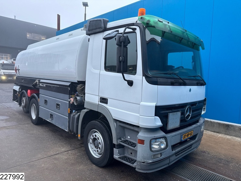 Mercedes-Benz Actros 2532 6x2, EURO 5, 23600 Liter, 5 Comp, LAG - Xe bồn: hình 3 Mercedes-Benz Actros 2532 6x2, EURO 5, 23600 Liter, 5 Comp, LAG - Xe bồn: hình 3