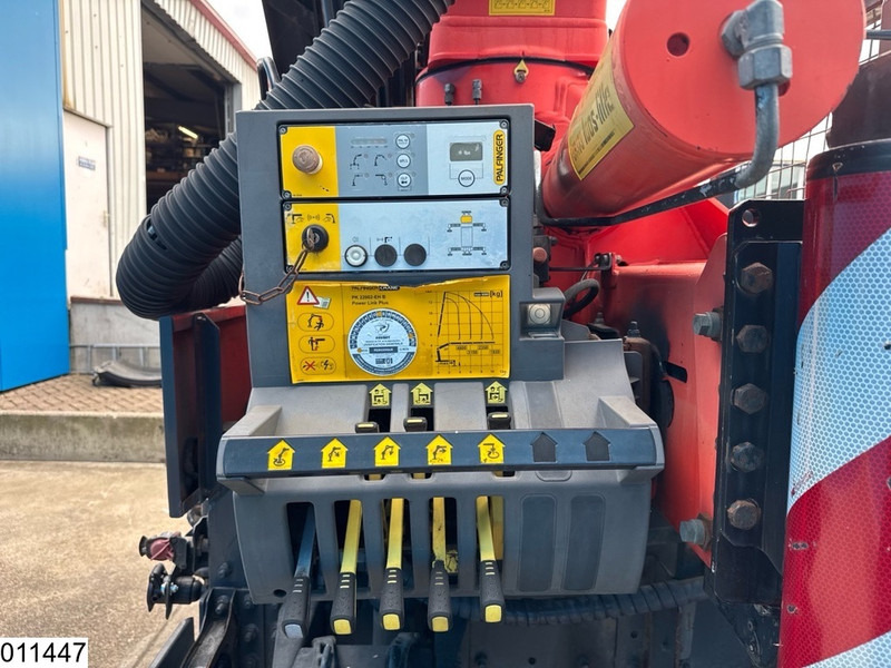 Xe tải thùng lửng/ Phẳng, Xe cẩu tự hành Renault Kerax 380 Dxi 6X4, EURO 5, Palfinger, Manual: hình 12