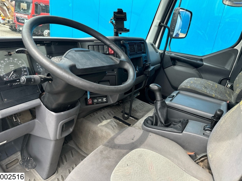 Renault Midlum 220 14991 Liter, LPG GPL, Gastank, Steel suspension - Xe bồn: hình 5 Renault Midlum 220 14991 Liter, LPG GPL, Gastank, Steel suspension - Xe bồn: hình 5