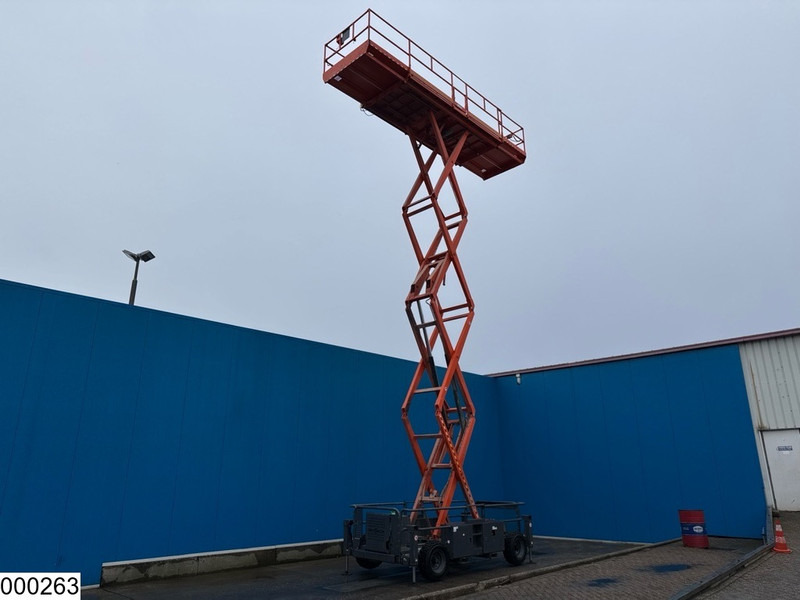 Skyjack SJ9241RT 4x4, H 12,5 mtr, Max 681 kg - Nền bục trên không: hình 2 Skyjack SJ9241RT 4x4, H 12,5 mtr, Max 681 kg - Nền bục trên không: hình 2