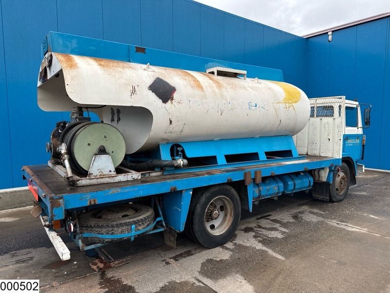 Volvo F 614 Manual, Steel suspension, Fuel, 8000 L - Xe bồn: hình 2 Volvo F 614 Manual, Steel suspension, Fuel, 8000 L - Xe bồn: hình 2
