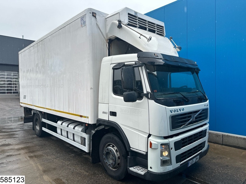 Volvo FM9 260 EURO 3, Thermoking - Xe tải đông lạnh: hình 3 Volvo FM9 260 EURO 3, Thermoking - Xe tải đông lạnh: hình 3
