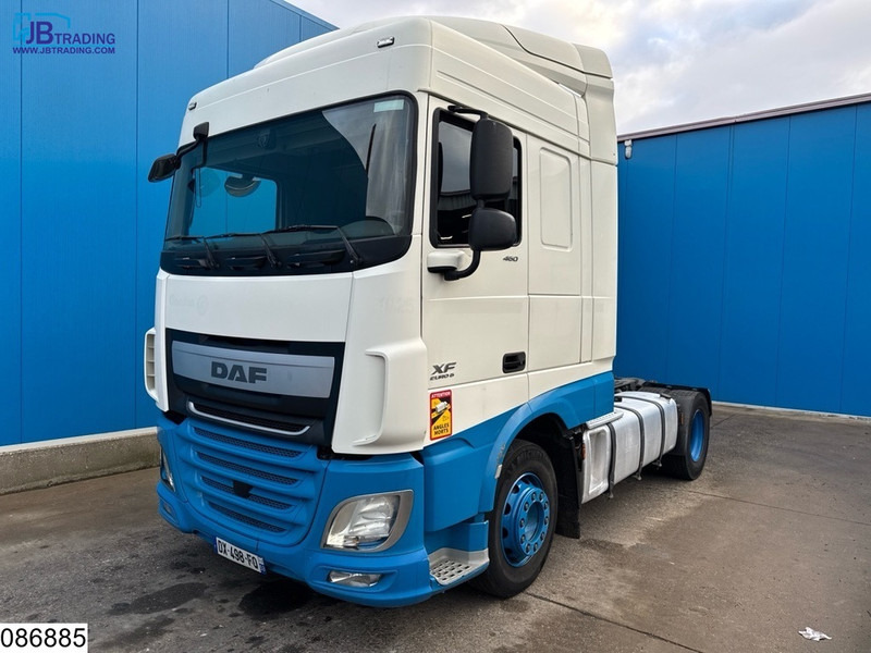 DAF XF 460 EURO 6 - Xe đầu kéo: hình 1 DAF XF 460 EURO 6 - Xe đầu kéo: hình 1