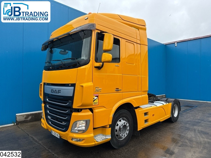 DAF XF 460 EURO 6, Retarder, PTO - Xe đầu kéo: hình 1 DAF XF 460 EURO 6, Retarder, PTO - Xe đầu kéo: hình 1