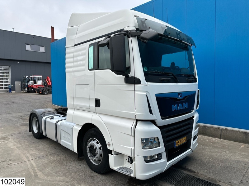 MAN TGX 18 420 EURO 6 - Xe đầu kéo: hình 3 MAN TGX 18 420 EURO 6 - Xe đầu kéo: hình 3