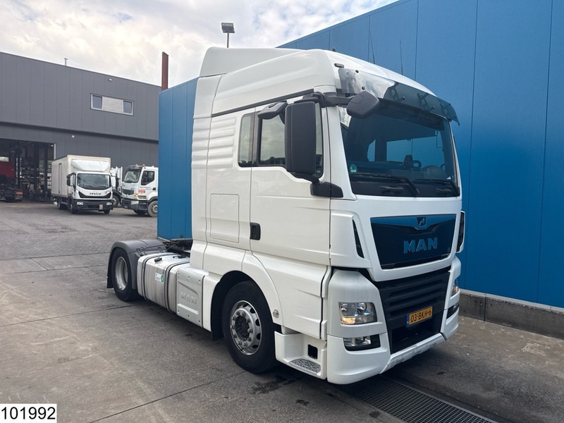 MAN TGX 18 420 EURO 6 - Xe đầu kéo: hình 3 MAN TGX 18 420 EURO 6 - Xe đầu kéo: hình 3
