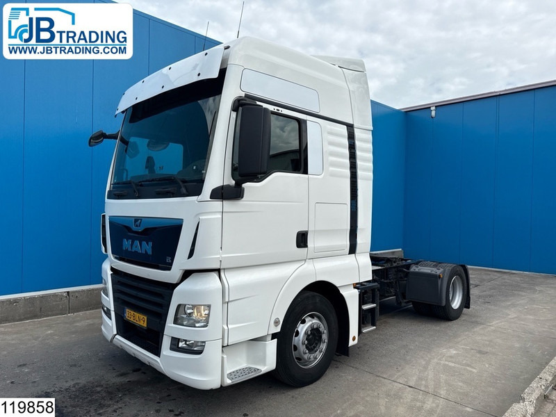 MAN TGX 18 460 EURO 6 - Xe đầu kéo: hình 1 MAN TGX 18 460 EURO 6 - Xe đầu kéo: hình 1