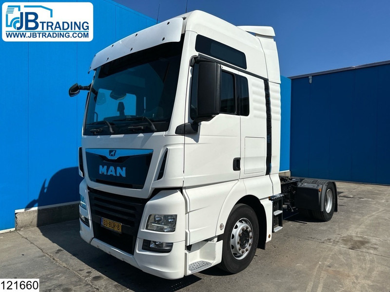 MAN TGX 18 460 EURO 6 - Xe đầu kéo: hình 1 MAN TGX 18 460 EURO 6 - Xe đầu kéo: hình 1