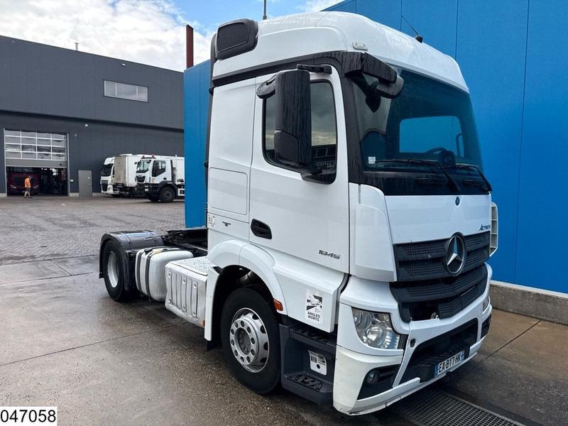 Mercedes-Benz Actros 1845 EURO 6 - Xe đầu kéo: hình 3 Mercedes-Benz Actros 1845 EURO 6 - Xe đầu kéo: hình 3