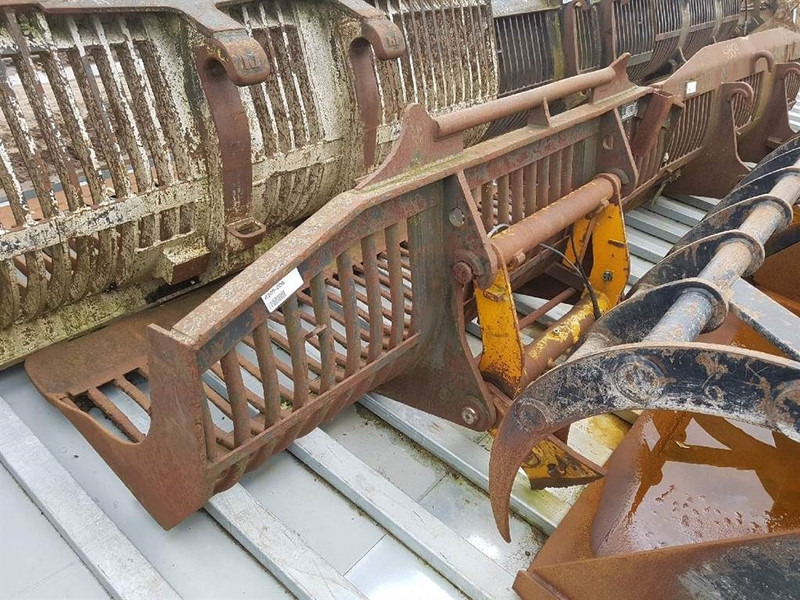 Ahlmann AZ150-Beco LPR40-2,51 mtr-Skeleton bucket - Gầu: hình 1 Ahlmann AZ150-Beco LPR40-2,51 mtr-Skeleton bucket - Gầu: hình 1