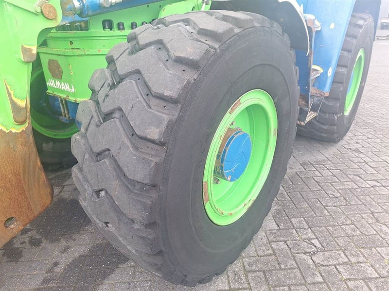 Ahlmann AZ150E - Máy xúc lật bánh lốp: hình 2 Ahlmann AZ150E - Máy xúc lật bánh lốp: hình 2