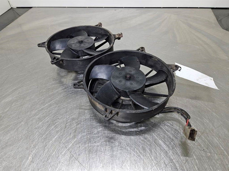 Ahlmann AZ210E-Spal VA15-BP70 24V-Fan/Lüfter/Ventilator - Linh kiện điện cho Máy móc xây dựng: hình 4 Ahlmann AZ210E-Spal VA15-BP70 24V-Fan/Lüfter/Ventilator - Linh kiện điện cho Máy móc xây dựng: hình 4