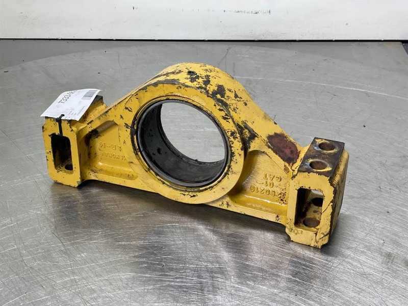 Cat 924G-128-0219-Axle bearing block/Lagerblock - Trục và các bộ phận cho Máy móc xây dựng: hình 1 Cat 924G-128-0219-Axle bearing block/Lagerblock - Trục và các bộ phận cho Máy móc xây dựng: hình 1