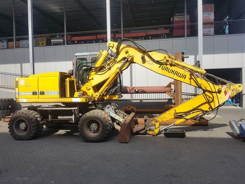Furukawa W 725 LS (For parts) - Máy xúc bánh lốp: hình 1 Furukawa W 725 LS (For parts) - Máy xúc bánh lốp: hình 1