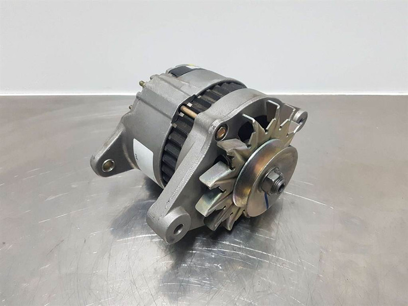 Hitachi 14V 55A-Alternator/Lichtmaschine/Dynamo - Động cơ cho Máy móc xây dựng: hình 1 Hitachi 14V 55A-Alternator/Lichtmaschine/Dynamo - Động cơ cho Máy móc xây dựng: hình 1
