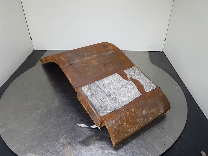 JCB 426E AGRI HT - Mud guard/Kotfluegel/Spatbord - Khung/ Sườn cho Máy móc xây dựng: hình 1 JCB 426E AGRI HT - Mud guard/Kotfluegel/Spatbord - Khung/ Sườn cho Máy móc xây dựng: hình 1