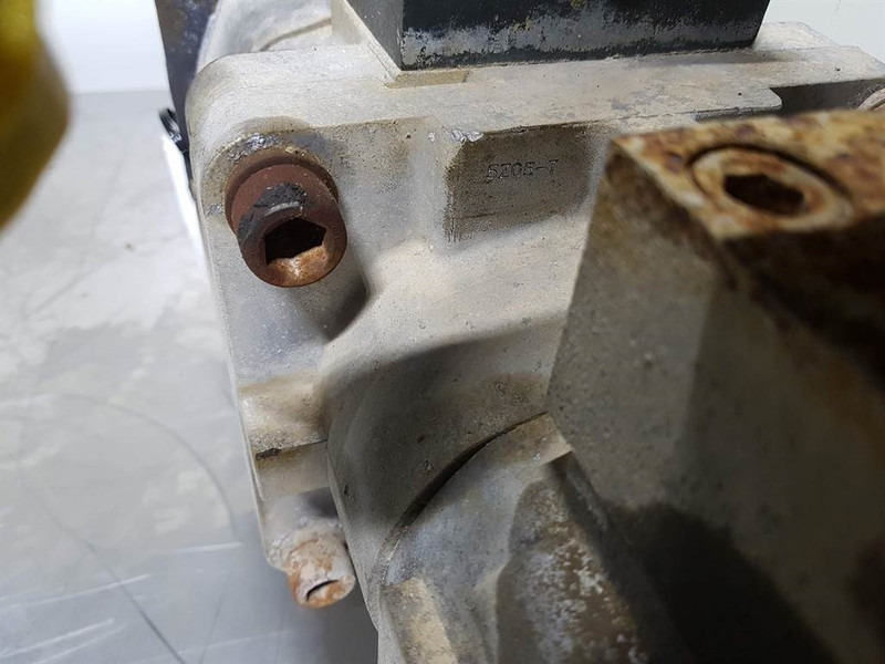 Komatsu 705-56-36050 -Komatsu WA320-5H-Load sensing pump - Thủy lực: hình 3 Komatsu 705-56-36050 -Komatsu WA320-5H-Load sensing pump - Thủy lực: hình 3