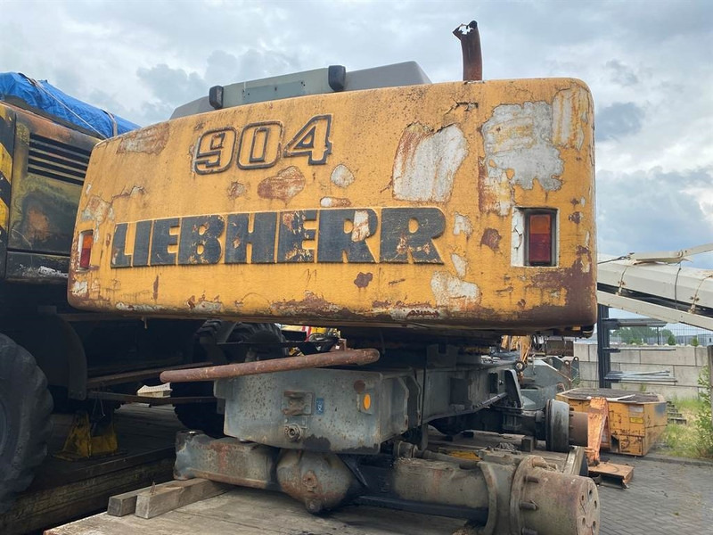 Liebherr A 904 (For parts) - Máy xúc bánh lốp: hình 4 Liebherr A 904 (For parts) - Máy xúc bánh lốp: hình 4