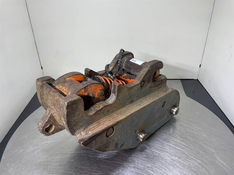 Liebherr R922LC-Tefra 20T-Quick coupler/Schnellwechsler - Bộ ghép nhanh cho Máy móc xây dựng: hình 2 Liebherr R922LC-Tefra 20T-Quick coupler/Schnellwechsler - Bộ ghép nhanh cho Máy móc xây dựng: hình 2