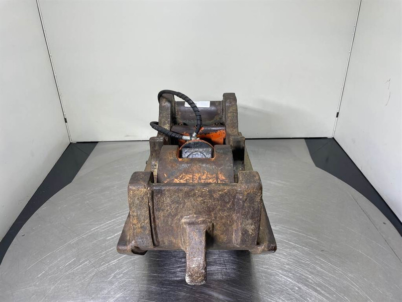 Liebherr R922LC-Tefra 20T-Quick coupler/Schnellwechsler - Bộ ghép nhanh cho Máy móc xây dựng: hình 3 Liebherr R922LC-Tefra 20T-Quick coupler/Schnellwechsler - Bộ ghép nhanh cho Máy móc xây dựng: hình 3