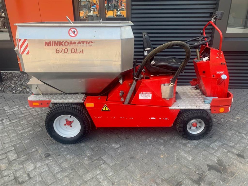 NORCAR MINKOMATIC 670 DLA - Trang thiết bị gia súc: hình 2 NORCAR MINKOMATIC 670 DLA - Trang thiết bị gia súc: hình 2
