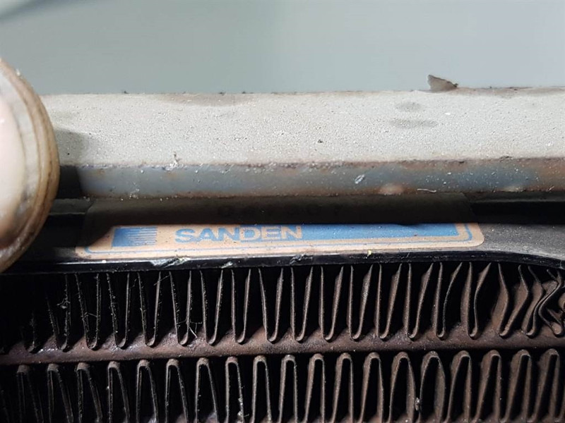 SANDEN MFC-2046AE-Airco condenser/Klimakondensator - Khung/ Sườn cho Máy móc xây dựng: hình 4 SANDEN MFC-2046AE-Airco condenser/Klimakondensator - Khung/ Sườn cho Máy móc xây dựng: hình 4