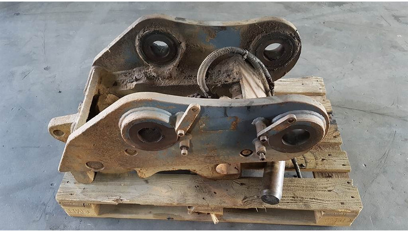TEFRA R906 / 20T - Liebherr - Quick coupler - Bộ ghép nhanh cho Máy móc xây dựng: hình 1 TEFRA R906 / 20T - Liebherr - Quick coupler - Bộ ghép nhanh cho Máy móc xây dựng: hình 1