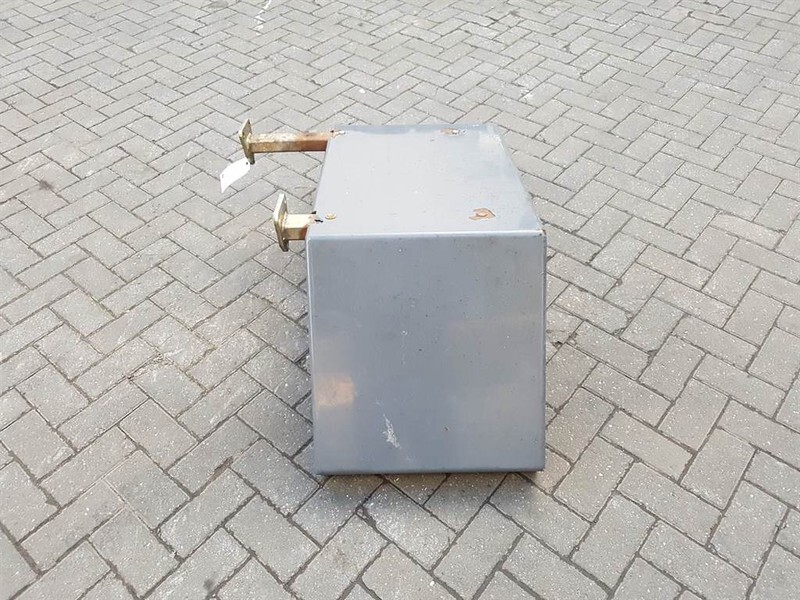 Terex TL210-0457002032/6457002032-Mud guard/Kotfluegel - Khung/ Sườn cho Máy móc xây dựng: hình 3 Terex TL210-0457002032/6457002032-Mud guard/Kotfluegel - Khung/ Sườn cho Máy móc xây dựng: hình 3