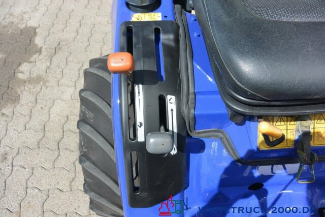 Iseki TXG23 Kompakt Traktor Straßenzulassung AHK 1.Hd - Máy cày mini: hình 2 Iseki TXG23 Kompakt Traktor Straßenzulassung AHK 1.Hd - Máy cày mini: hình 2