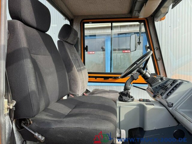 Cho thuê Multicar Kiefer Boki 1151 Winterdienst Besen 12.866 km Multicar Kiefer Boki 1151 Winterdienst Besen 12.866 km: hình 6