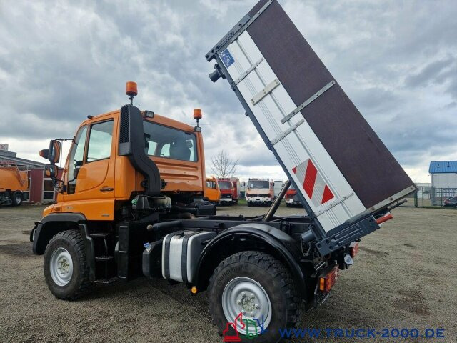 Unimog U300 4x4 Zapfwelle Arbeitsplatte Nur 113.106 KM - Xe ben: hình 4 Unimog U300 4x4 Zapfwelle Arbeitsplatte Nur 113.106 KM - Xe ben: hình 4