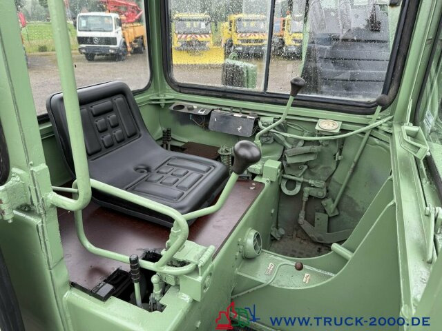 Unimog U427/10 Schaeff Mobilbagger AT 16 NUR 175 TKM - Xe tải nhỏ: hình 4 Unimog U427/10 Schaeff Mobilbagger AT 16 NUR 175 TKM - Xe tải nhỏ: hình 4