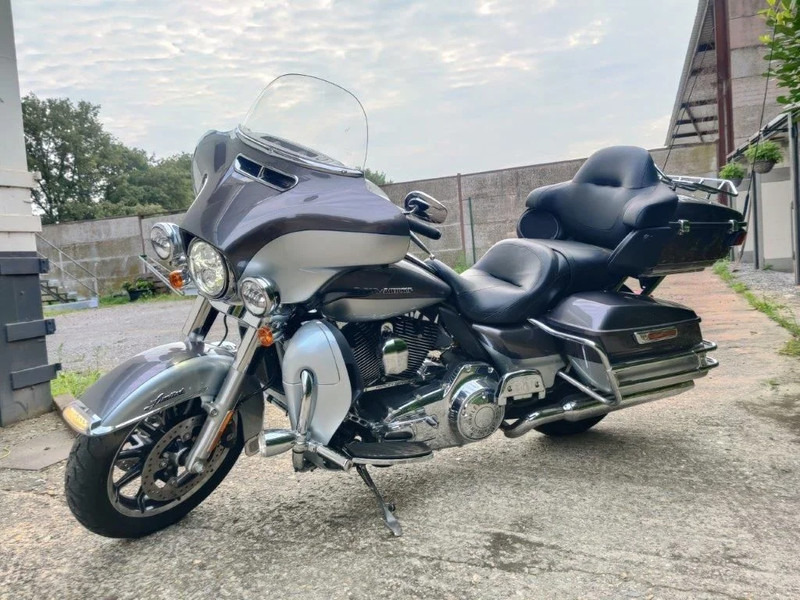 Harley-Davidson Electra Glide Ultra Limited 103" - Xe máy: hình 2 Harley-Davidson Electra Glide Ultra Limited 103" - Xe máy: hình 2