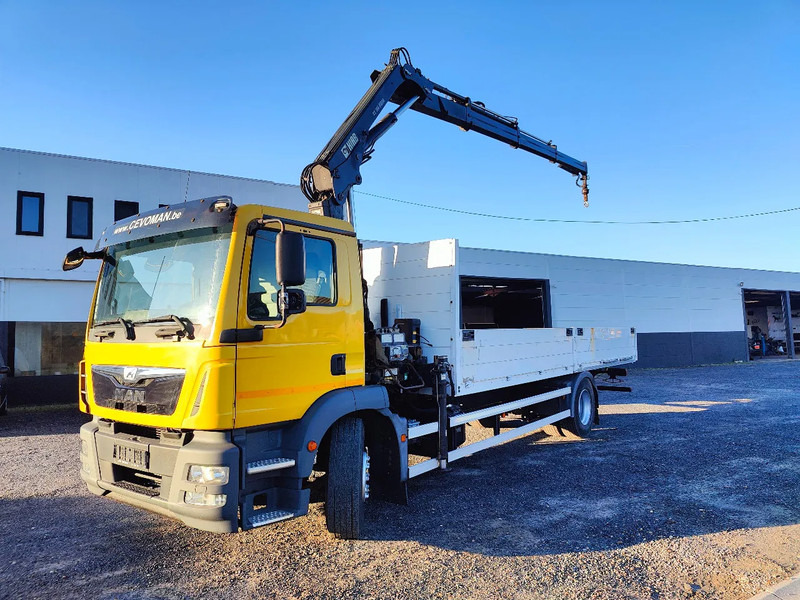 MAN TGM 18.250 Open box + HIAB 166-3 - Xe tải thùng lửng/ Phẳng, Xe cẩu tự hành: hình 1 MAN TGM 18.250 Open box + HIAB 166-3 - Xe tải thùng lửng/ Phẳng, Xe cẩu tự hành: hình 1