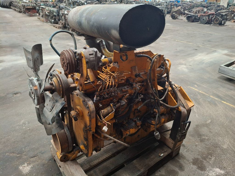 Động cơ Cummins C8.3: hình 1