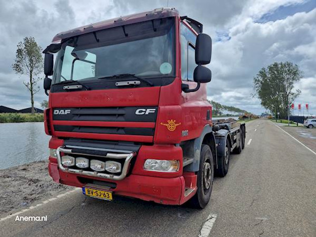 DAF CF 85 8X2 360 - Xe tải hệ thống cáp: hình 1 DAF CF 85 8X2 360 - Xe tải hệ thống cáp: hình 1