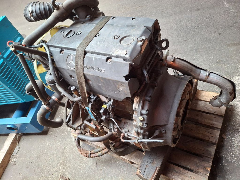 Mercedes-Benz OM904LA - Động cơ: hình 3 Mercedes-Benz OM904LA - Động cơ: hình 3