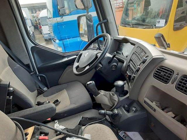 Renault MIDLUM 220 - Xe tải khung gầm: hình 4 Renault MIDLUM 220 - Xe tải khung gầm: hình 4