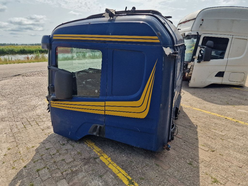 Scania R124 SLEEPER CAB - Cabin và nội thất: hình 3 Scania R124 SLEEPER CAB - Cabin và nội thất: hình 3