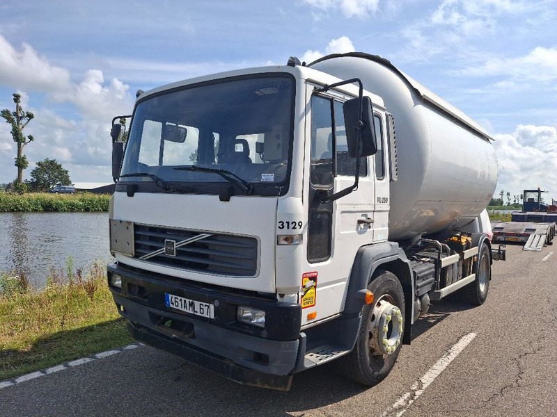 Volvo FL 250 GAS / LPG - Xe bồn: hình 1 Volvo FL 250 GAS / LPG - Xe bồn: hình 1