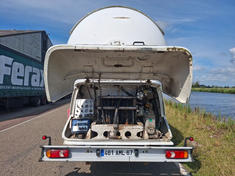 Volvo FL 250 GAS / LPG - Xe bồn: hình 5 Volvo FL 250 GAS / LPG - Xe bồn: hình 5