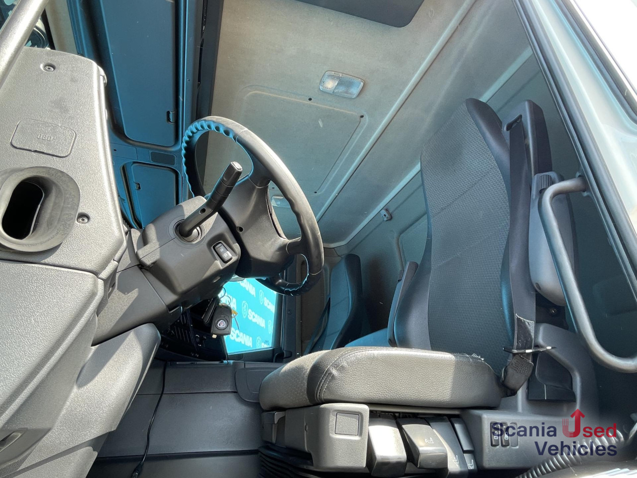 SCANIA P 250 DB4x2MNB SIDE DOORS FULL AIR 250X246X250CM - Xe tải hộp: hình 5 SCANIA P 250 DB4x2MNB SIDE DOORS FULL AIR 250X246X250CM - Xe tải hộp: hình 5