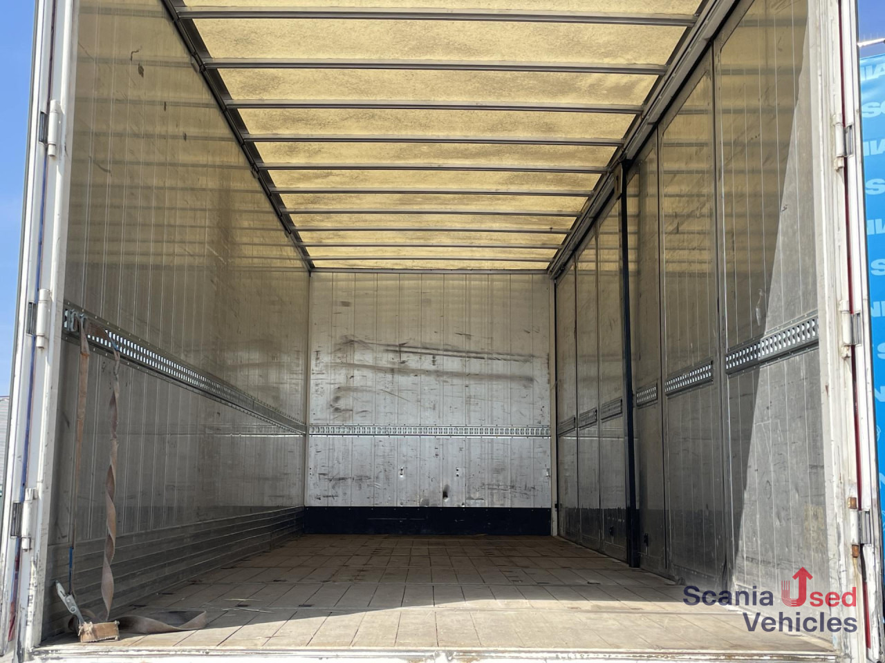 SCANIA P 250 DB4x2MNB SIDE DOORS FULL AIR 250X246X250CM - Xe tải hộp: hình 2 SCANIA P 250 DB4x2MNB SIDE DOORS FULL AIR 250X246X250CM - Xe tải hộp: hình 2