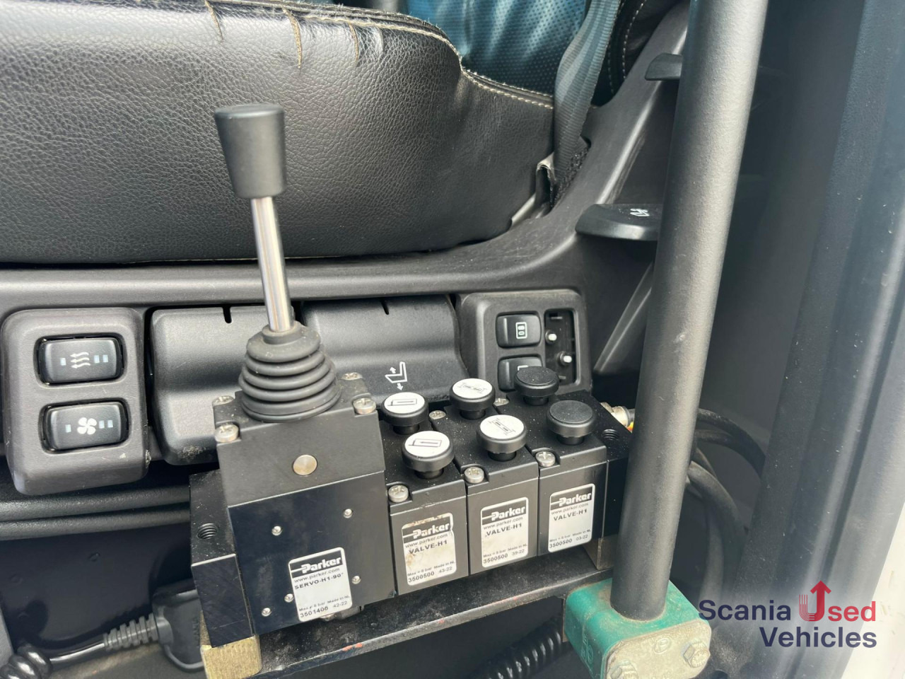 SCANIA R 500 B6x2NB HOOKLIFT 20T RETARDER FULL-AIR 9T - Xe tải khung gầm: hình 3 SCANIA R 500 B6x2NB HOOKLIFT 20T RETARDER FULL-AIR 9T - Xe tải khung gầm: hình 3