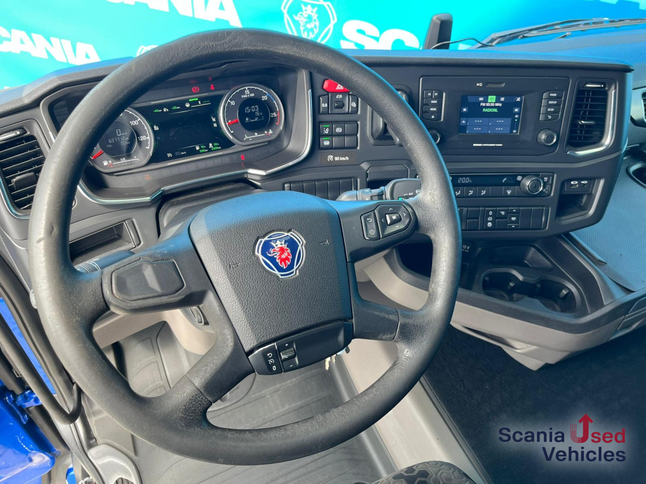 SCANIA R 450 A4x2EB MEGA / VOLUME DIFF-LOCK PTOV AIRCO - Xe đầu kéo: hình 3 SCANIA R 450 A4x2EB MEGA / VOLUME DIFF-LOCK PTOV AIRCO - Xe đầu kéo: hình 3
