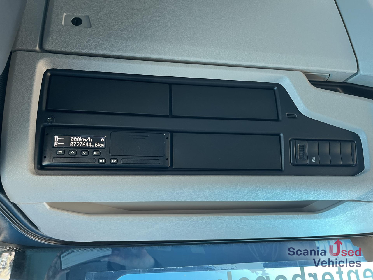 SCANIA R 450 A4x2NA RETARDER 8T DIFF-L SMART2 - Xe đầu kéo: hình 5 SCANIA R 450 A4x2NA RETARDER 8T DIFF-L SMART2 - Xe đầu kéo: hình 5