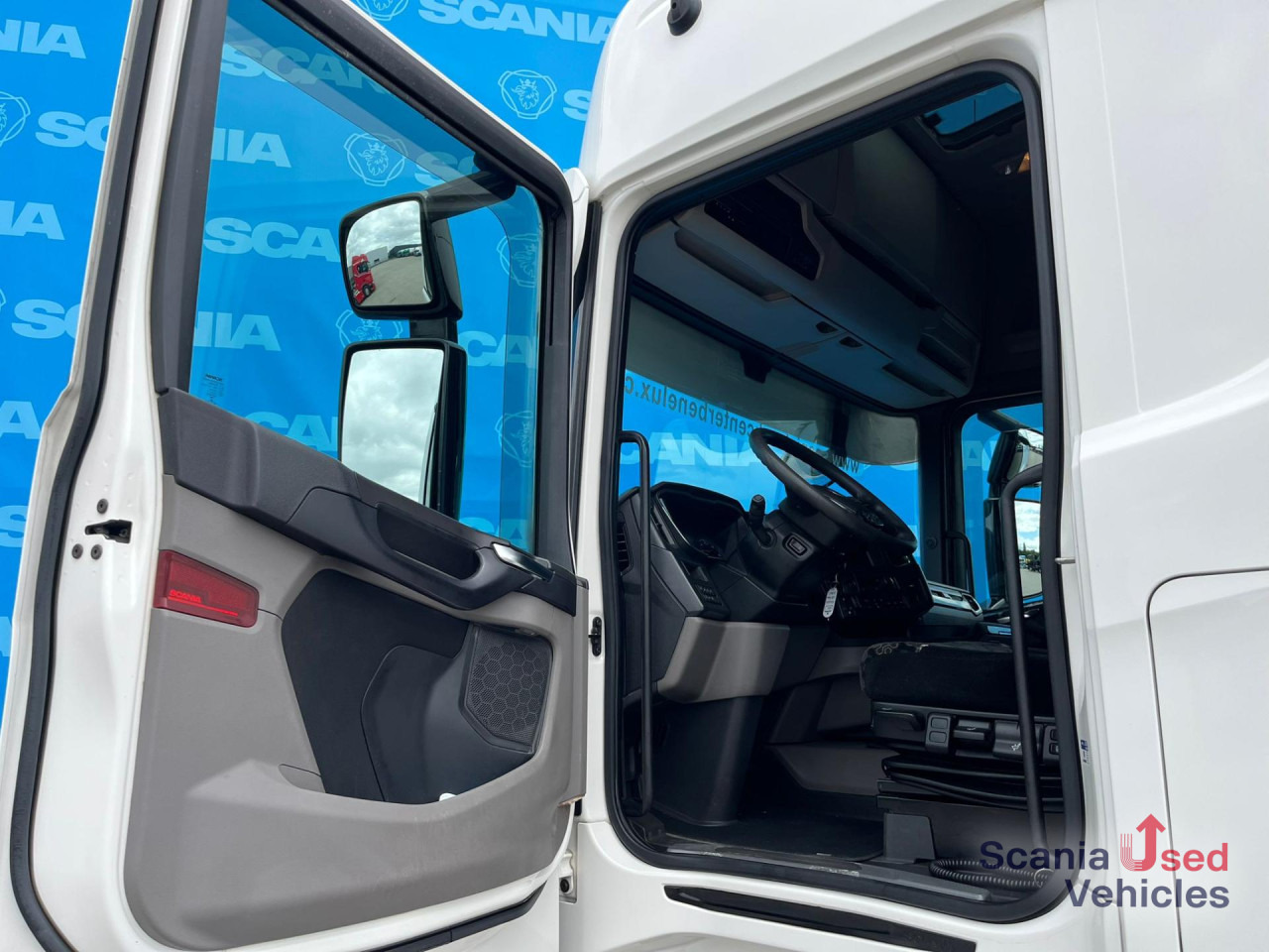 SCANIA R 450 A4x2NA RETARDER DIFF-L SMART2 ACC - Xe đầu kéo: hình 2 SCANIA R 450 A4x2NA RETARDER DIFF-L SMART2 ACC - Xe đầu kéo: hình 2