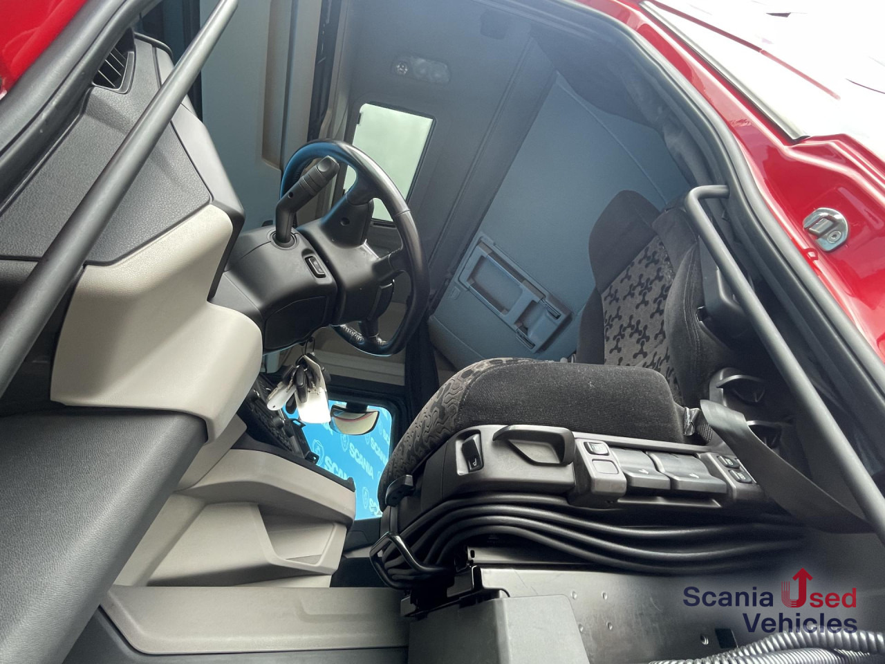 SCANIA R 450 A6x2/4NA RETARDER NAVI PTO - Xe đầu kéo: hình 3 SCANIA R 450 A6x2/4NA RETARDER NAVI PTO - Xe đầu kéo: hình 3