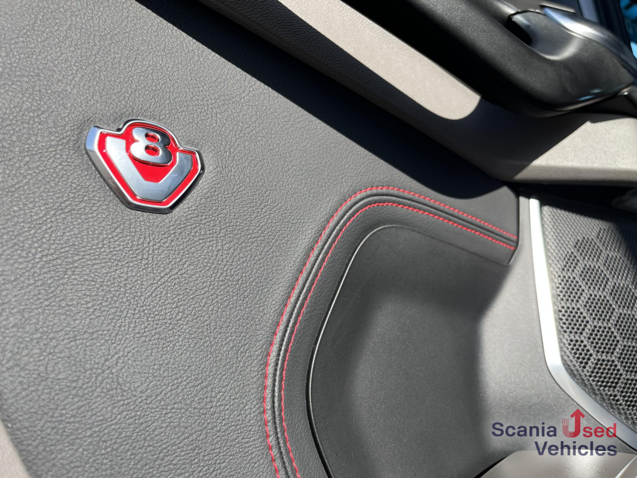 SCANIA R 730 A4x2NB V8 RETARDER FULL AIR 9T NAVI LED S2 - Xe đầu kéo: hình 3 SCANIA R 730 A4x2NB V8 RETARDER FULL AIR 9T NAVI LED S2 - Xe đầu kéo: hình 3