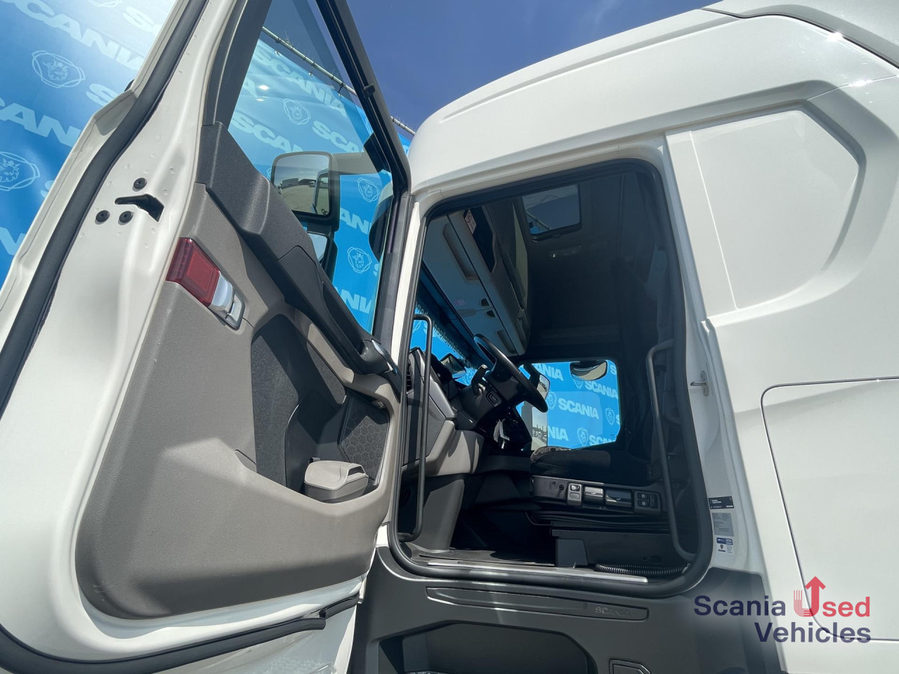 SCANIA S 500 A4X2NB RETARDER FULL AIR 8T P-AIRCO ACC - Xe đầu kéo: hình 3 SCANIA S 500 A4X2NB RETARDER FULL AIR 8T P-AIRCO ACC - Xe đầu kéo: hình 3
